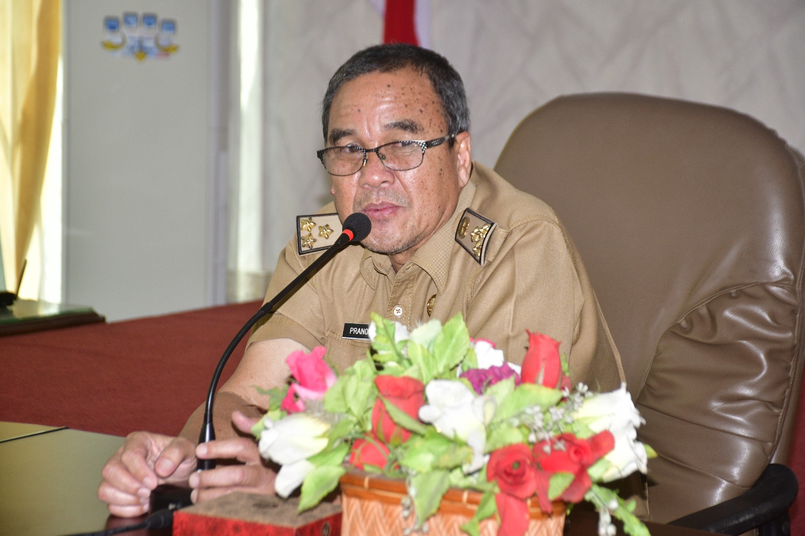 Asisten I Setdakab Rejang Lebong Pranoto Masjid saat memberikan arahan