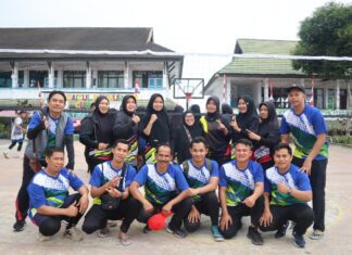 Meriahkan HUT ke-80 KemRI Bersama Kemenag, Tim Voli Putera Puteri MIN 1 Rejang Lebong Amankan Trophy