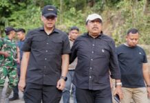 Dampingi Wagub, Dandim 0409/Rejang Lebong Tinjau Kerusakan Jalan Talang Ratu Lebong: TNI Pastikan Kawal Perbaikan Jalan