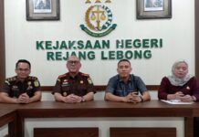 Kejari Rejang Lebong Komitmen Berikan layanan Optimal, Ajak Masyarakat Bijak Menggunakan Medsos!