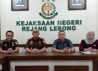 Kejari Rejang Lebong Komitmen Berikan layanan Optimal, Ajak Masyarakat Bijak Menggunakan Medsos!