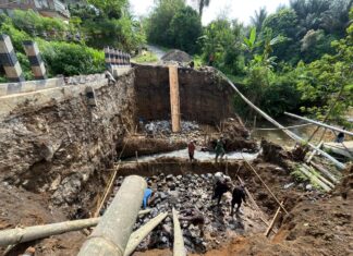 Pembangunan Jembatan Perintis Garuda Kodim 0409/Rejang Lebong di Desa Air Merah Dimulai, Warga Antusias