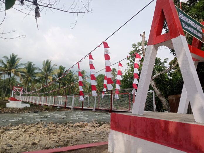 Jembatan Perintis Garuda Kodim 0409/Rejang Lebong di Pelabuhan Talang Liak Rampung, Akses Pertanian dan Pendidikan Kini Lebih Mudah