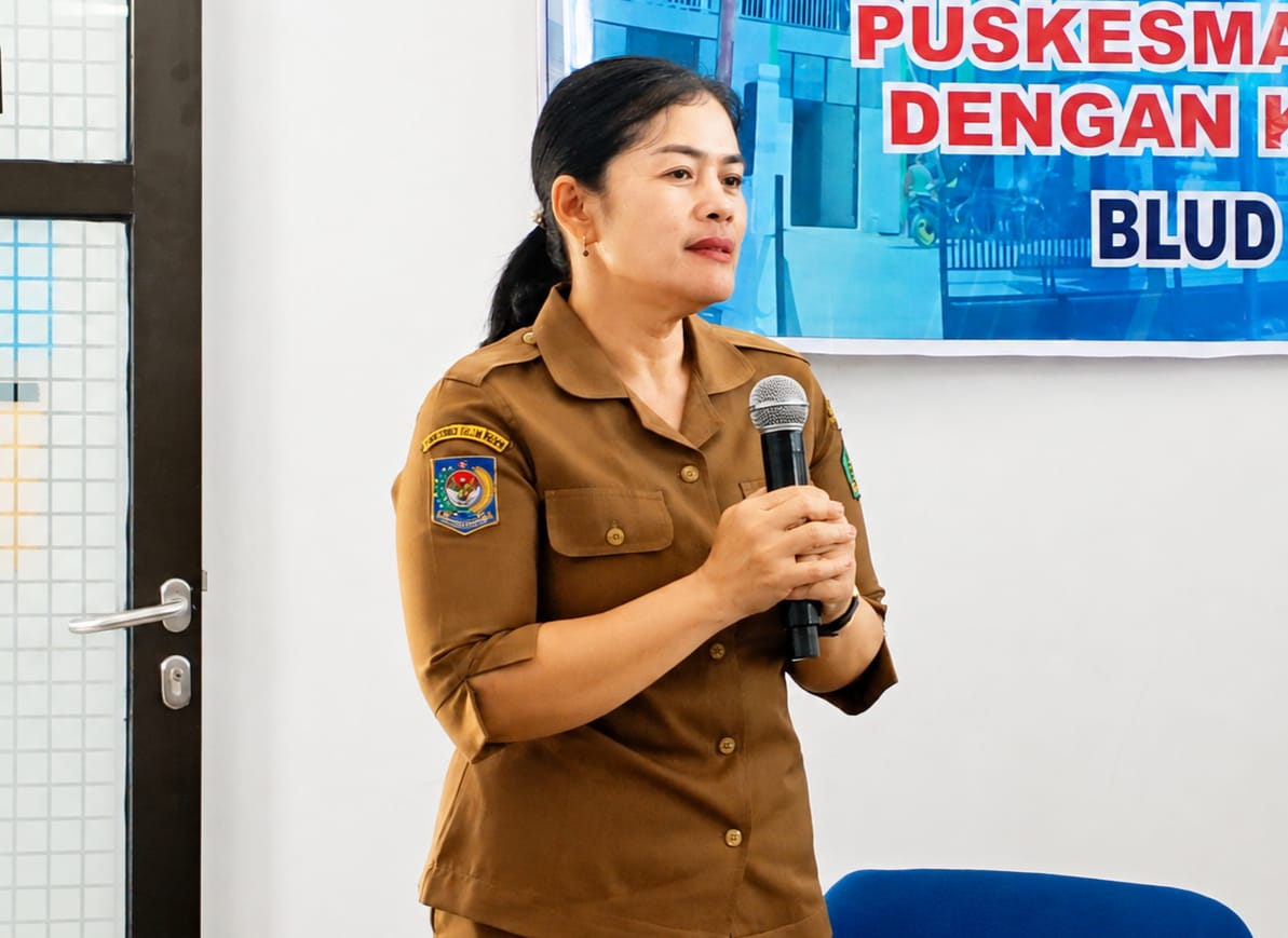 Plt. Kepala Puskesmas Perumnas, BDN Novarita, S.S.Tr.Keb