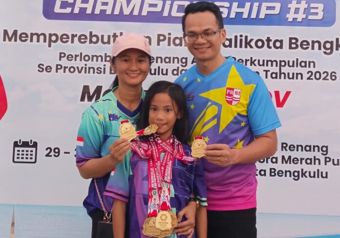 Bengkulu Swimming Championship #3: Atlet Renang Kebanggan Highscoop Bengkulu “Umbu Tafonao” Borong 10 Medali Emas!