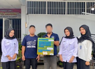 Kreativitas di Balik Lapas Kelas IIA Curup, Warga Binaan Inovasikan Tutup Botol jadi Kalender Bernilai Guna