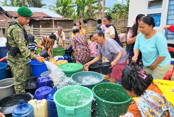 Momen HUT TNI ke-81, Kodim 0409/Rejang Lebong Salurkan Air Bersih untuk 187 KK di Kelurahan Bedeng SS