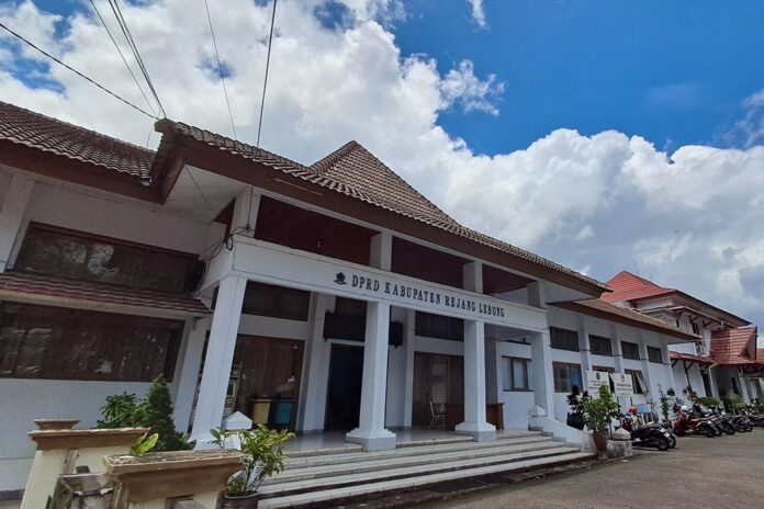 Ketua DPRD Rejang Lebong Tegaskan TGR SPPD di Dewan Terbagi Dua: TGR Sekretariat dan Anggota Legislatif!
