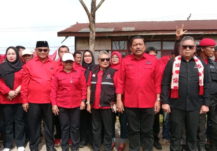 Momen Bersejarah, Sekjen PDIP Hasto Kristiyanto Kukuhkan Pengurus Ranting PDIP se-Kabupaten Rejang Lebong